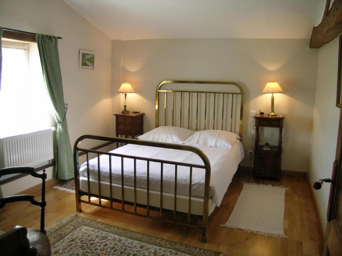 Gite Du Chateau De Pernan Avy Zewnętrze zdjęcie