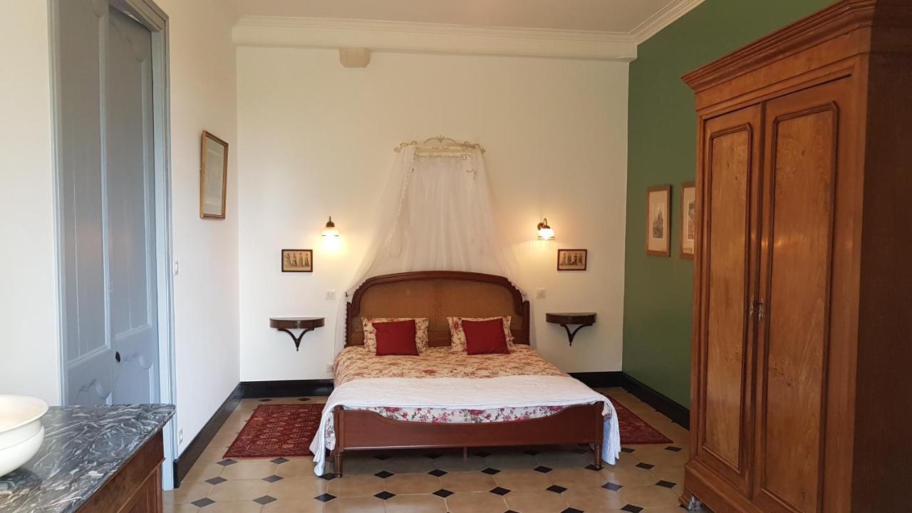 Gite Du Chateau De Pernan Avy Zewnętrze zdjęcie
